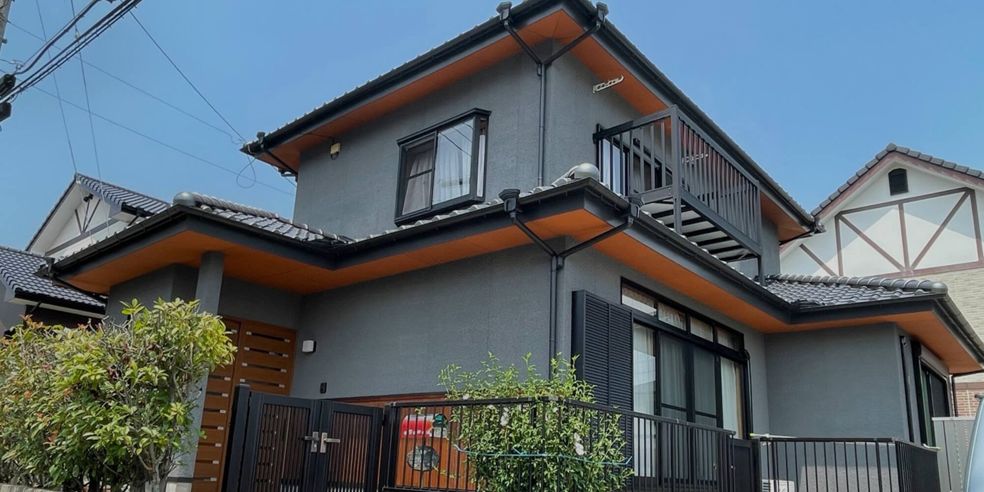 そのひと塗りに、未来の安心を。 住まいを彩り、暮らしを守る。